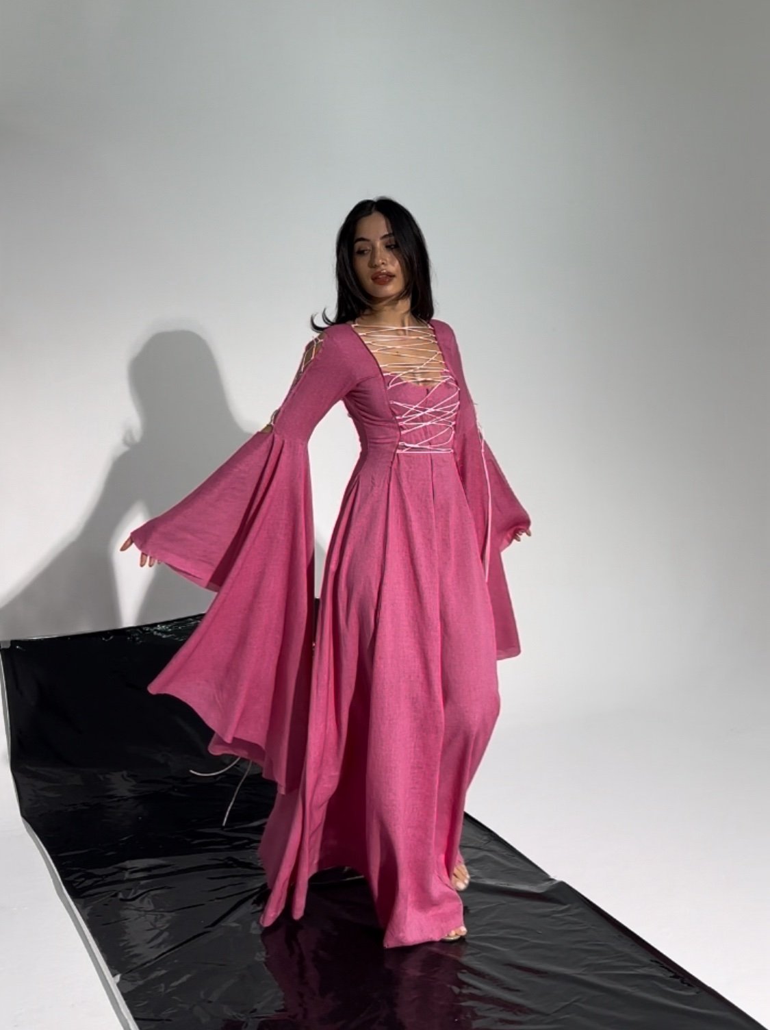 Lace-up Kaftan- pink